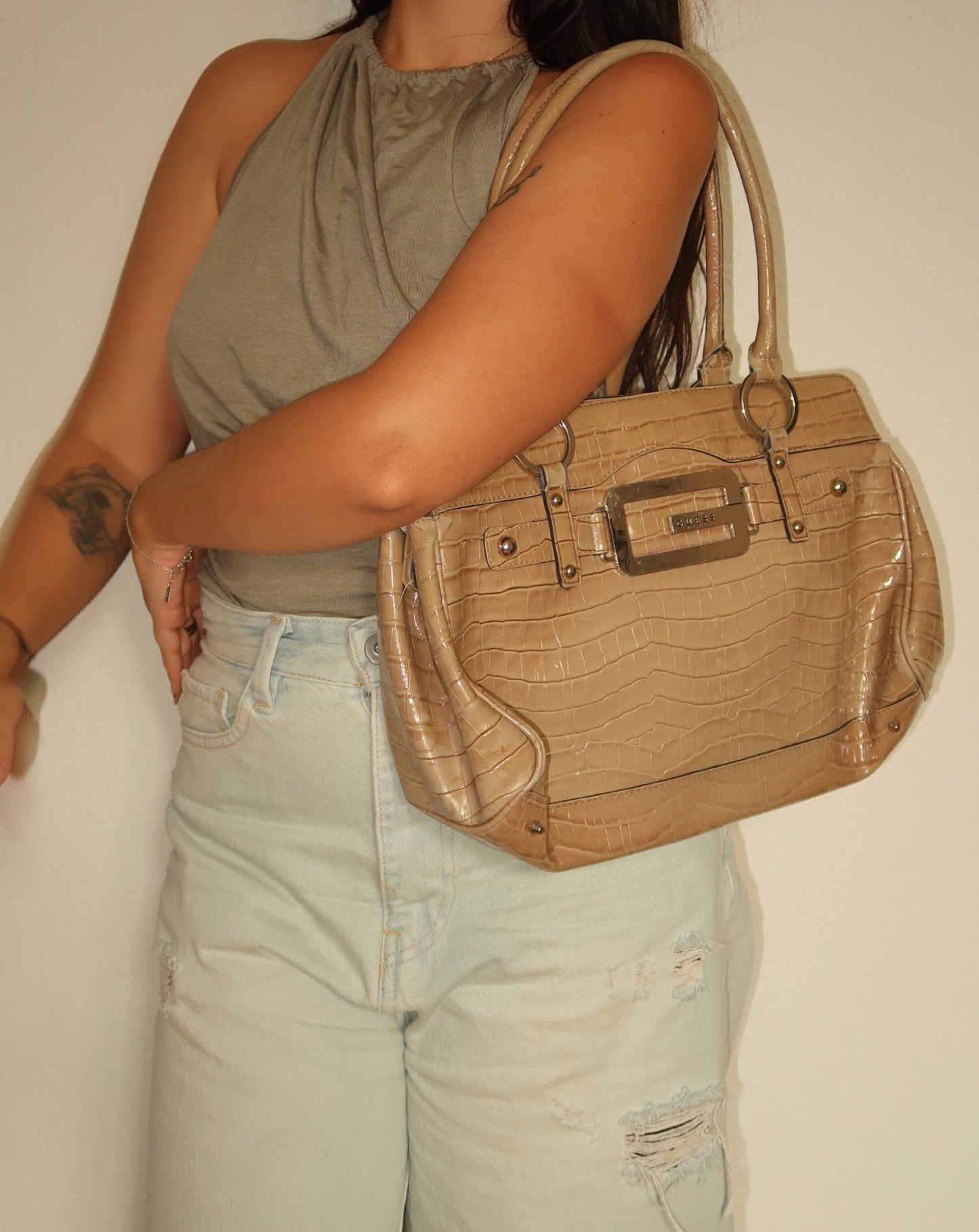 x Vintage Guess Croc Handtasche – Beige