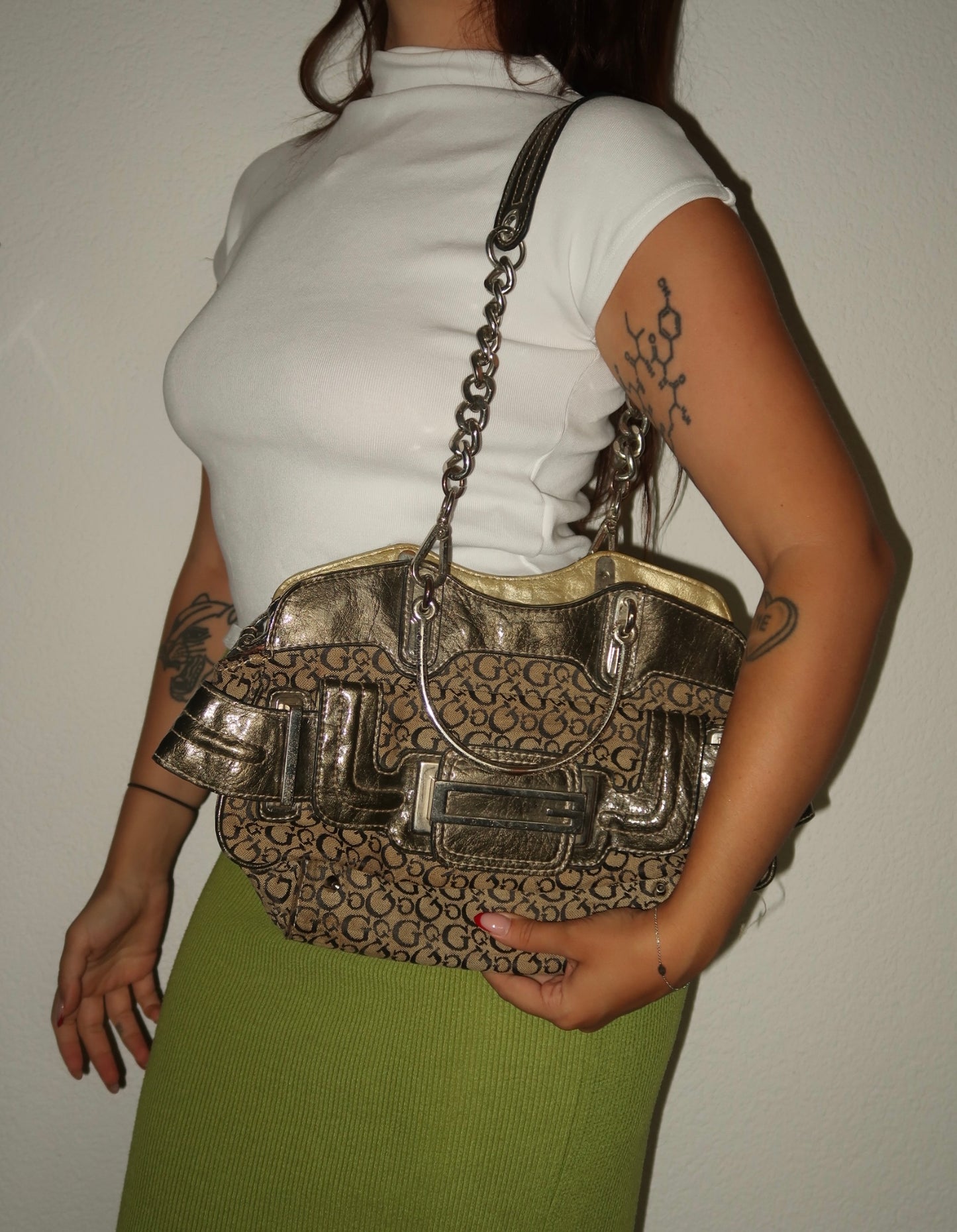 Vintage Guess Handtasche Beige mit Monogramm
