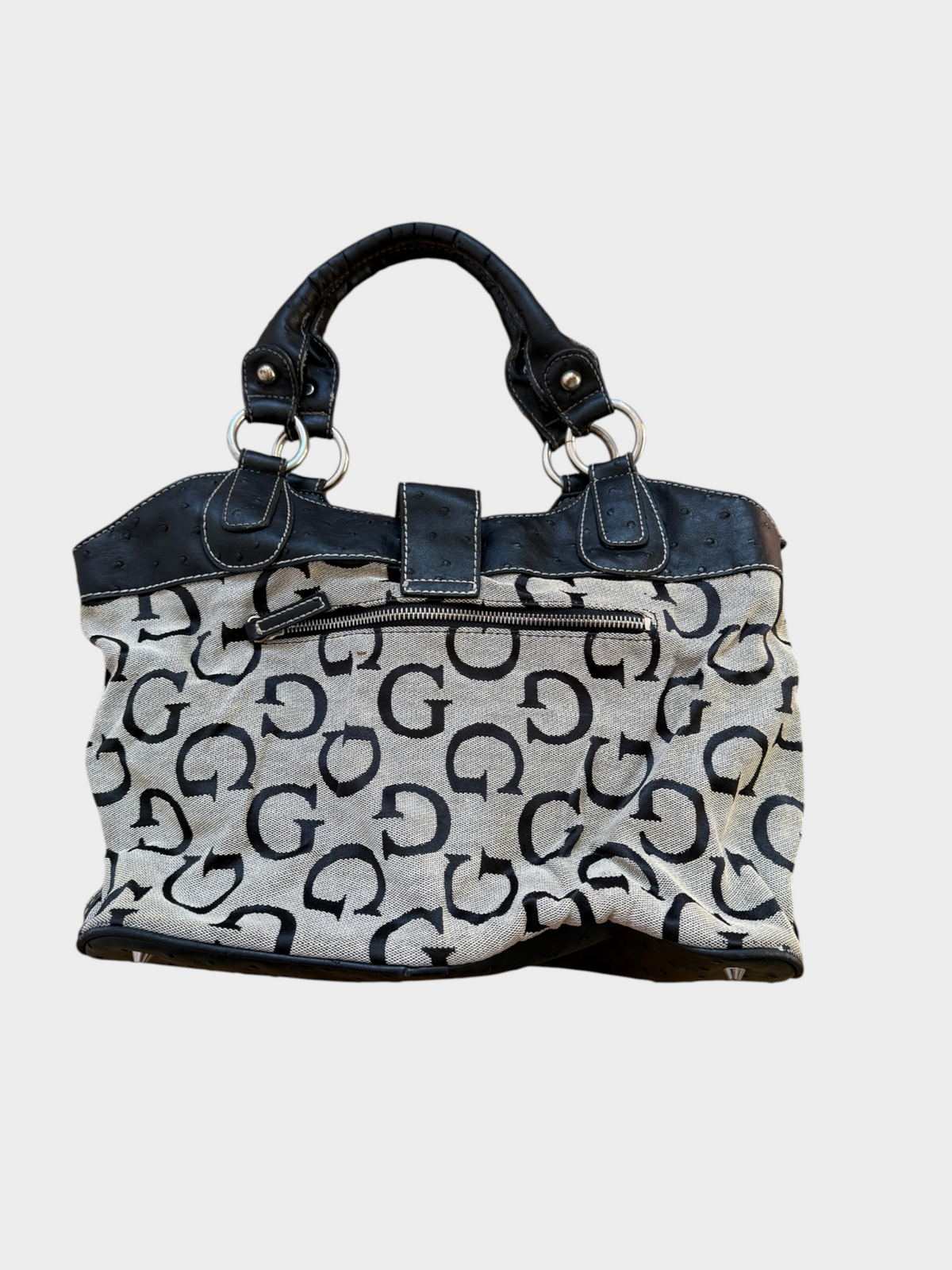 Vintage Guess Handtasche in Beige und Schwarz mit Guess Monogramm, schwarzen Details und silberfarbener Hardware