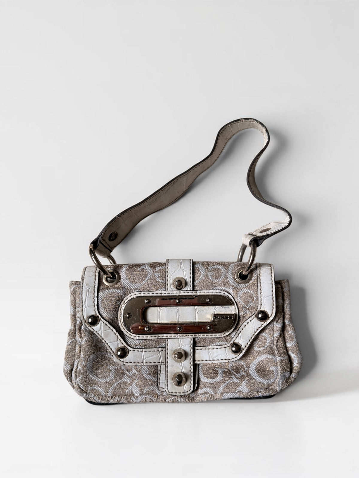Vintage Guess Mini Shoulder Bag – Beige & Weiss