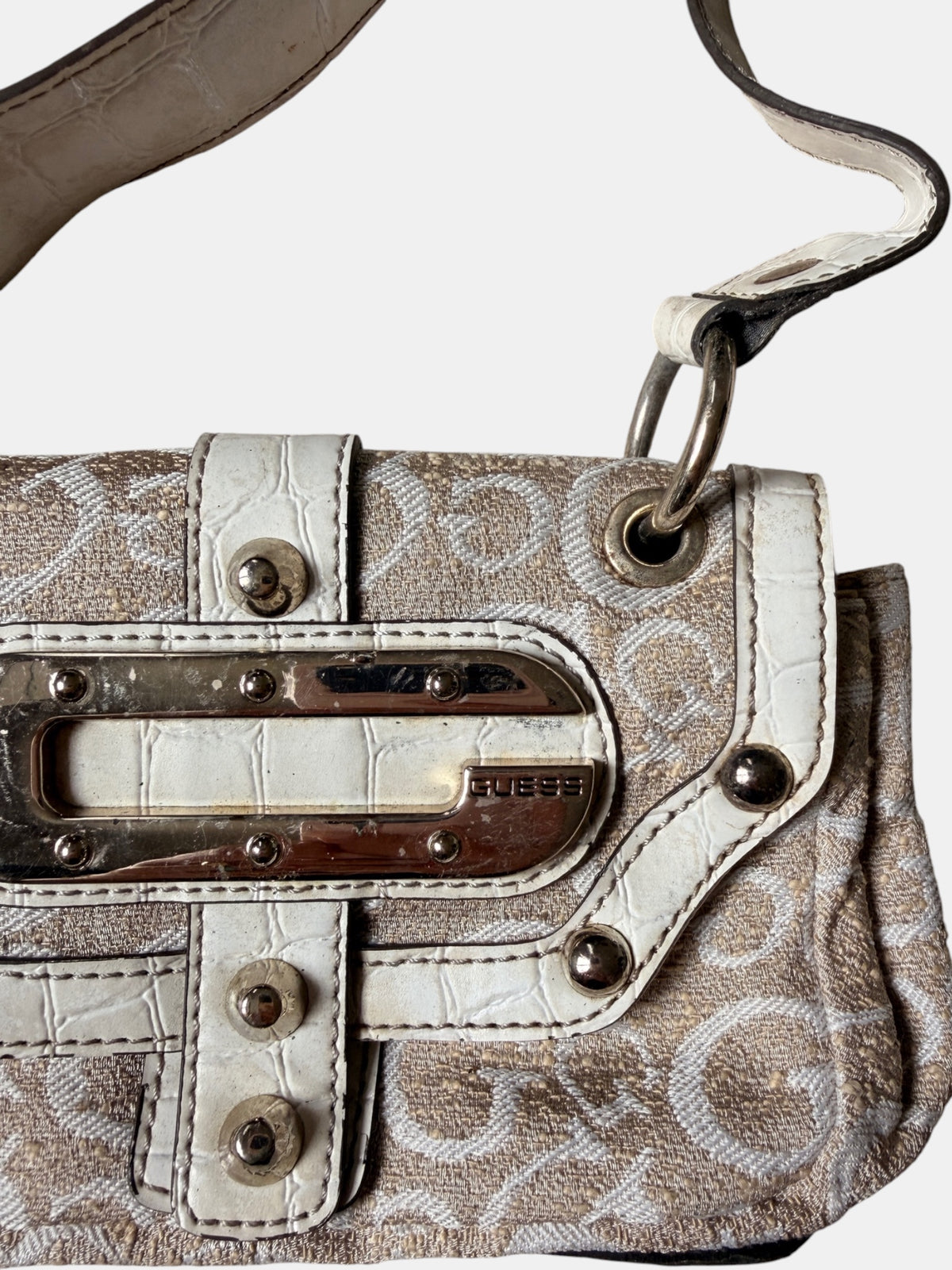 Vintage Guess Mini Shoulder Bag – Beige & Weiss